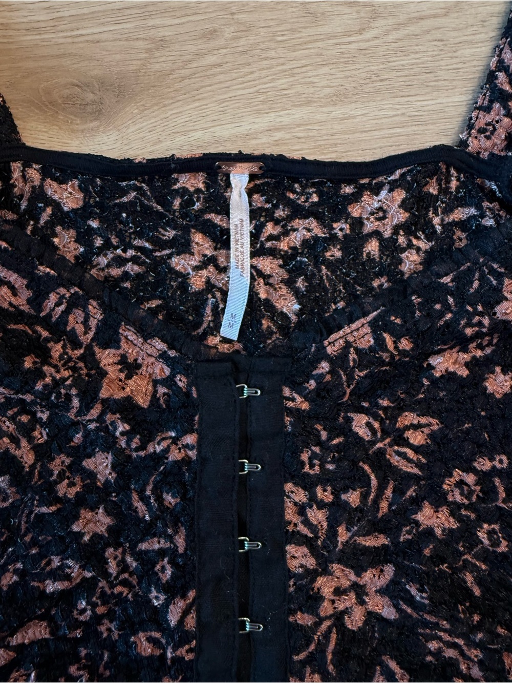 Free People Black Puff Sleeve Floral Lace-Trim Blouse oh baby corset medium - Picture 10 of 11